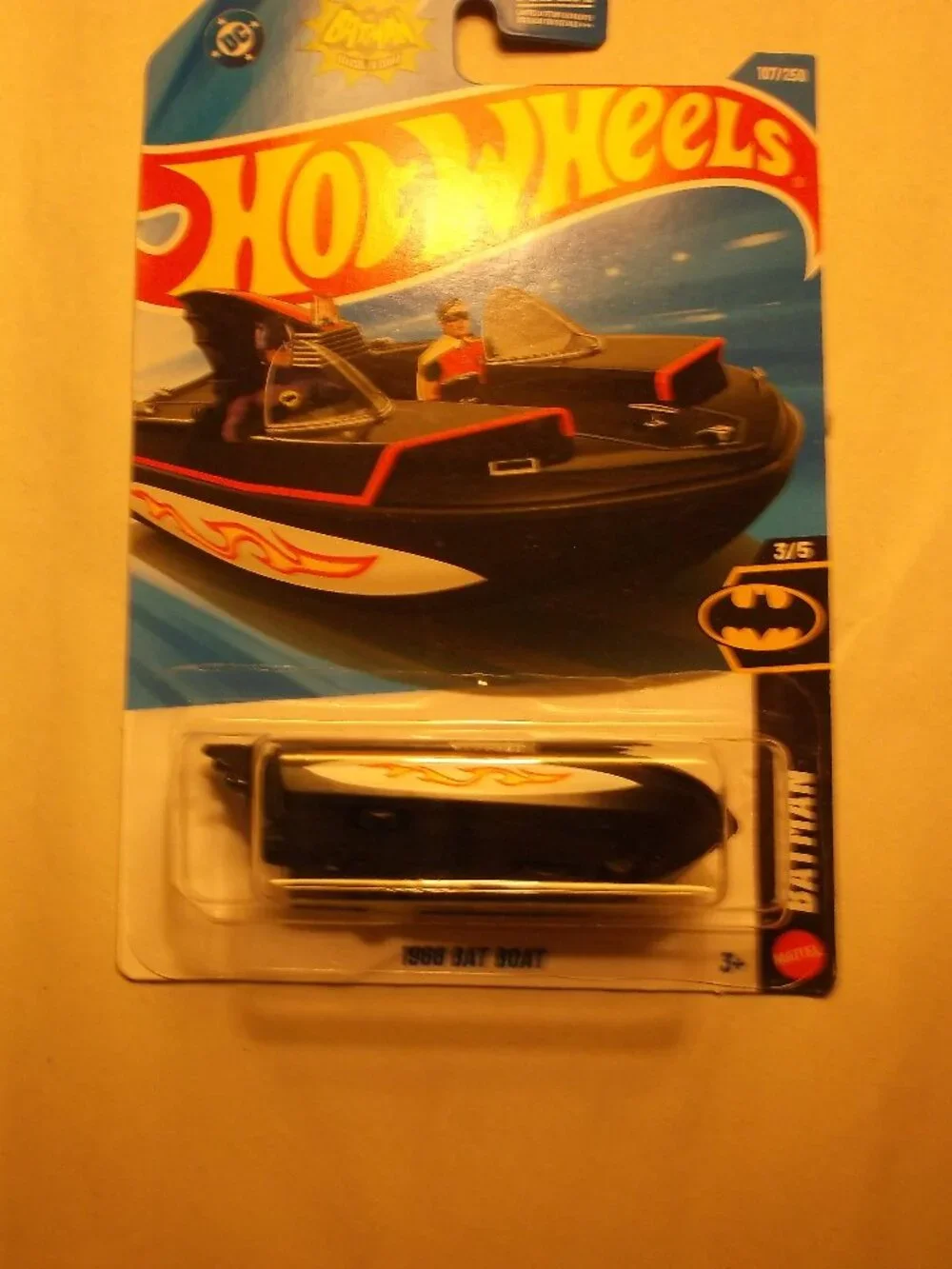 NWT Hot Wheels Batman Vehicles – Batmobile & Batboat 4‑Pack Bundle